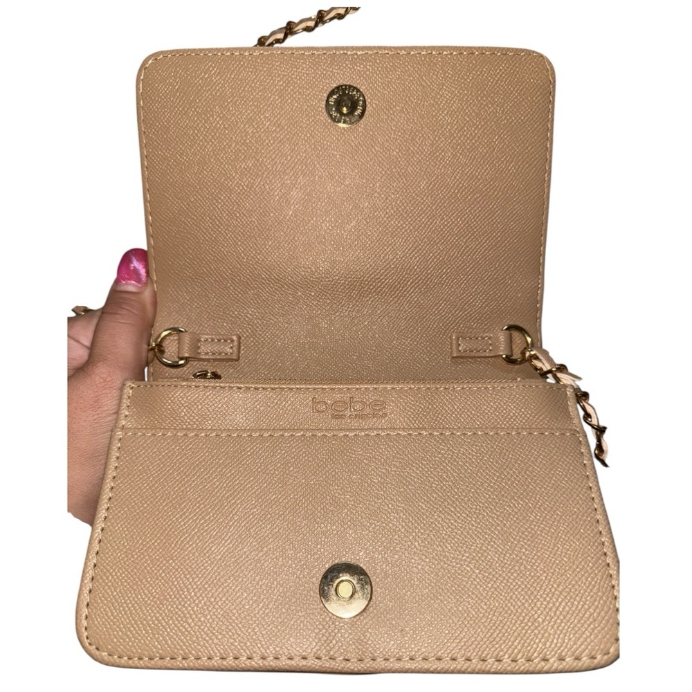 Bebe Cream and Gold Crossbody Bag with Elegant Accents - Picture 3 of 4
